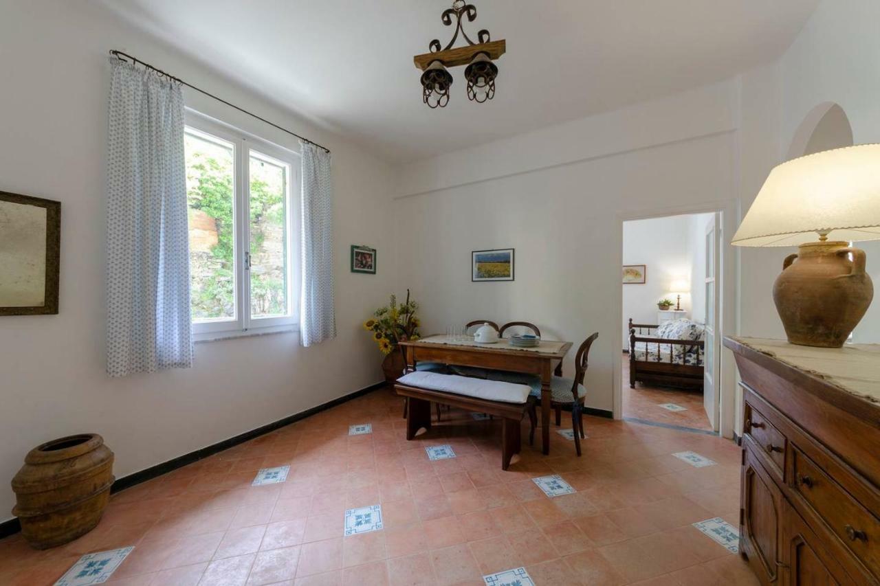 Appartamento Joivy Light Flat With Great View, Cinque Terre Vernazza Esterno foto