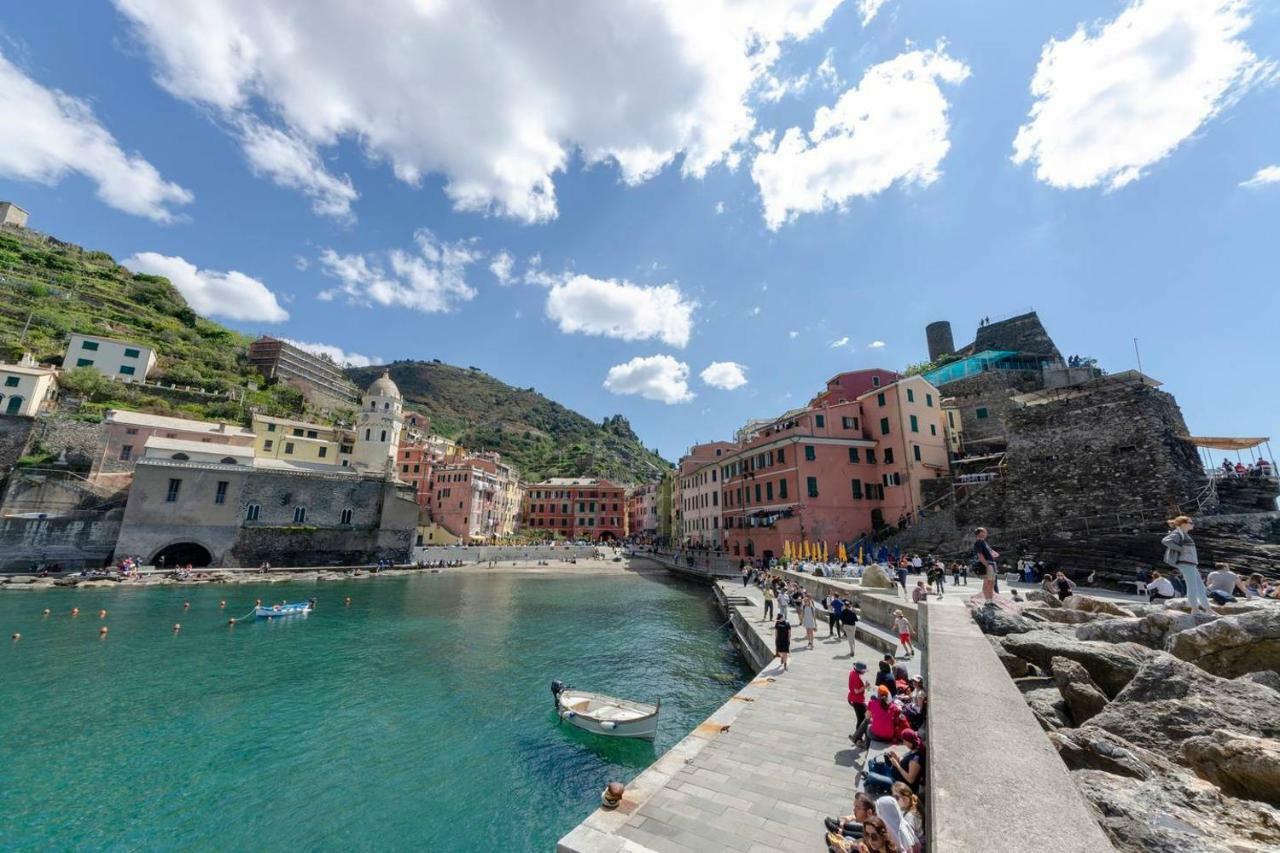 Appartamento Joivy Light Flat With Great View, Cinque Terre Vernazza Esterno foto